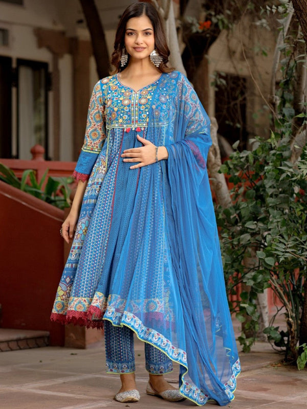 Floral Embroidered Thread Work Anarkali Kurta With Trouser & Dupatta
